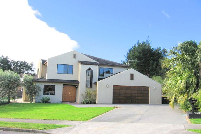 Photo of property in 40 Burnaston Court, Dannemora, Auckland, 2016