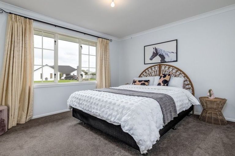 Photo of property in 23 Mirbeck Avenue, Cambridge, 3434