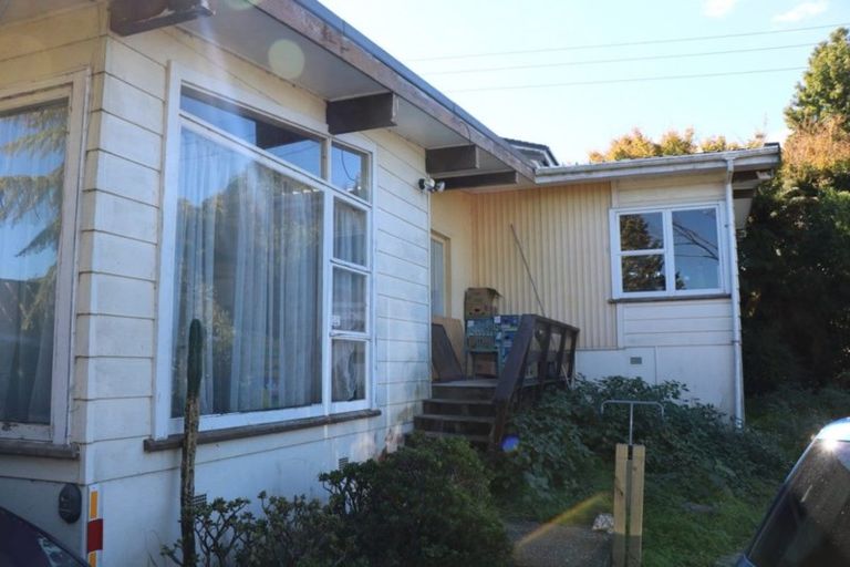 Photo of property in 51 Grand Vue Road, Kawaha Point, Rotorua, 3010