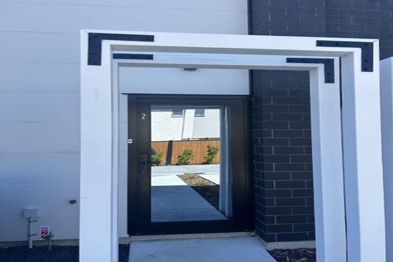 Photo of property in 2/1 Matata Place, Dallington, Christchurch, 8061