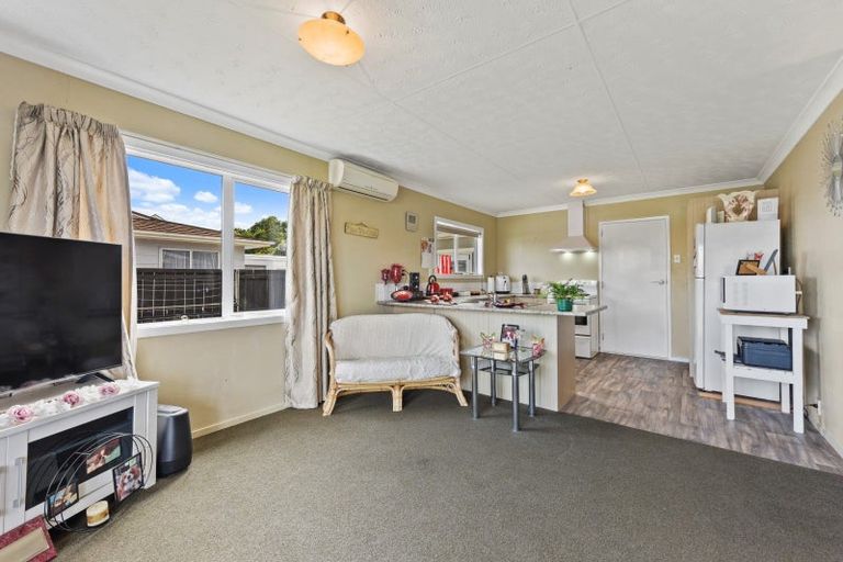 Photo of property in 1/165 Tahunanui Drive, Tahunanui, Nelson, 7011