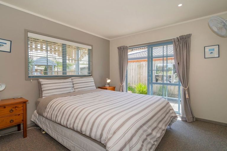 Photo of property in 5 Pipi Dune, Whitianga, 3510