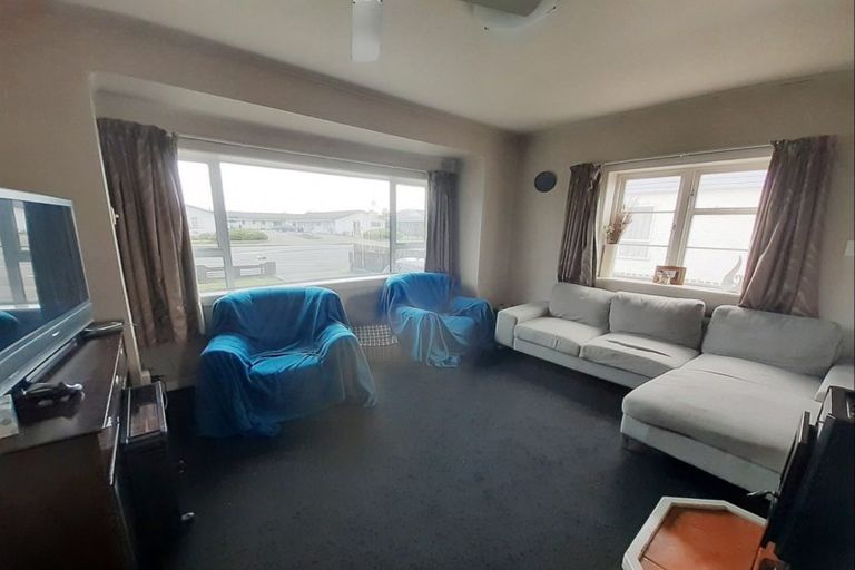 Photo of property in 393 Tay Street, Turnbull Thomson Park, Invercargill, 9810