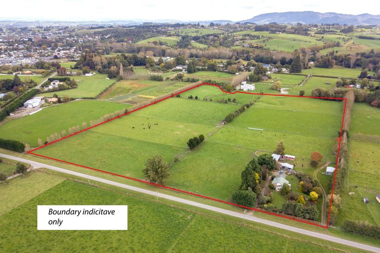 Photo of property in 99 Templer Street, Geraldine, 7992