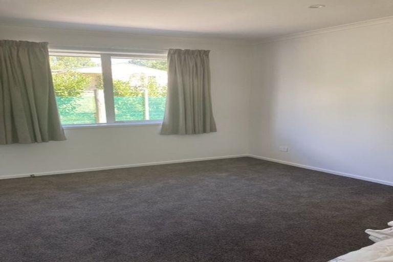 Photo of property in 27 Railway Terrace, Ohau, Levin, 5570