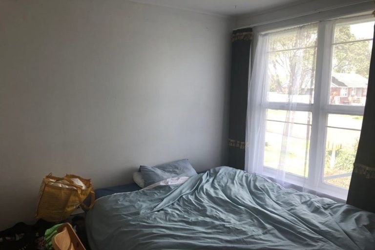 Photo of property in 92 Cook Street, Marfell, New Plymouth, 4310