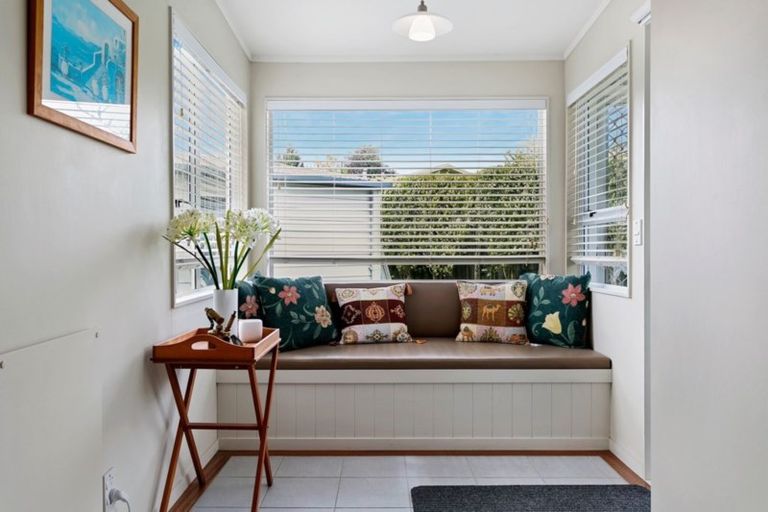 Photo of property in 5 Grace Crescent, Richmond Heights, Taupo, 3330