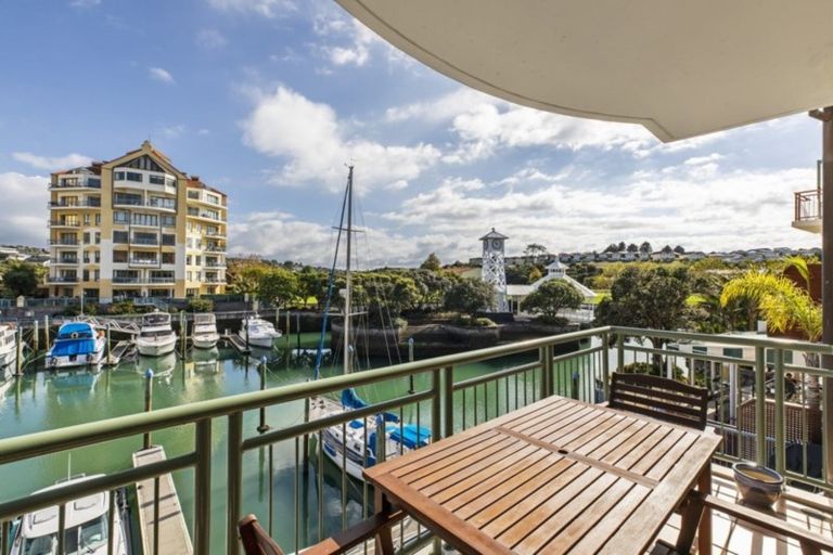 Photo of property in 148 Harbour Village Drive, Gulf Harbour, Whangaparaoa, 0930