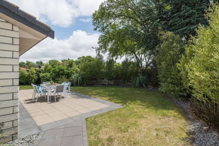 Photo of property in 2 Fenmere Place, Burwood, Christchurch, 8083