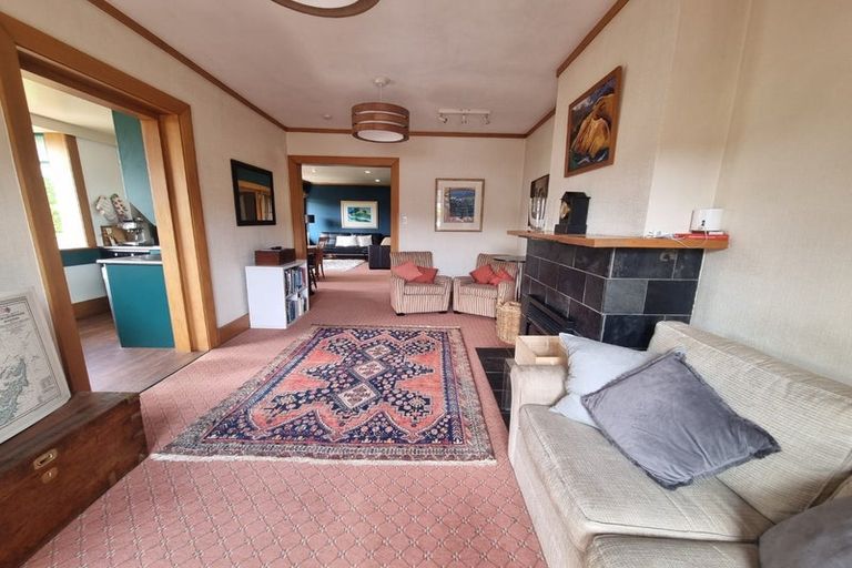 Photo of property in 8 Rutland Street, Picton, 7220