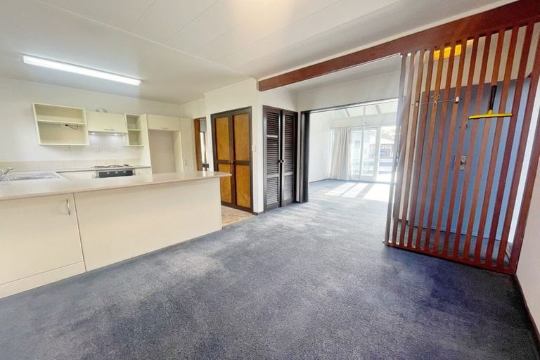 Photo of property in 1/22 Craig Road, Milford, Auckland, 0620