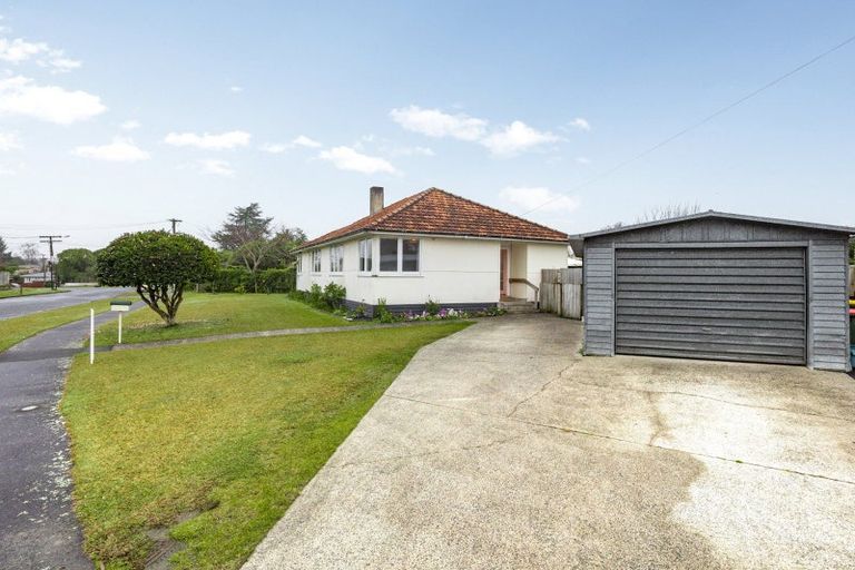 Photo of property in 21 Pollen Crescent, Melville, Hamilton, 3206
