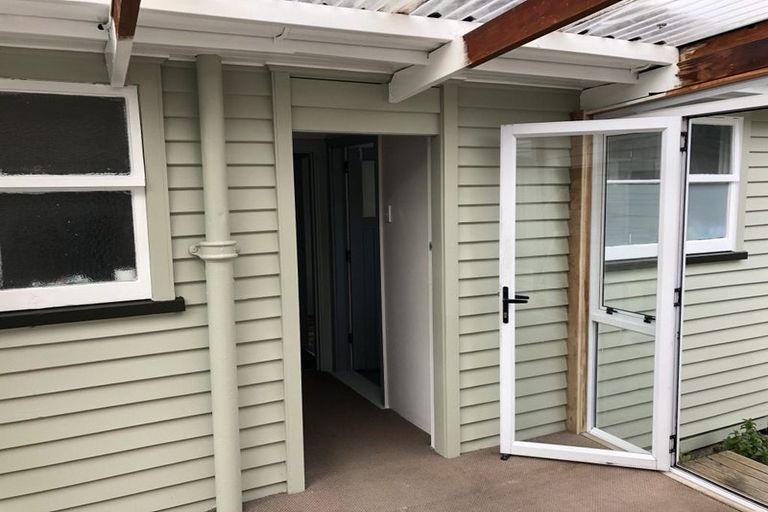 Photo of property in 9 Tensing Place, Sockburn, Christchurch, 8042