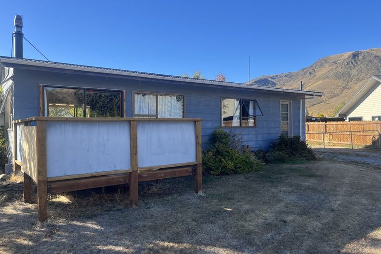 Photo of property in 15 Totara Peak Crescent, Omarama, 9412