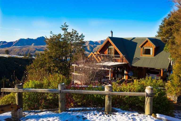 Photo of property in 42 Cloudy Range Terrace, Lyford, Waiau, 7395