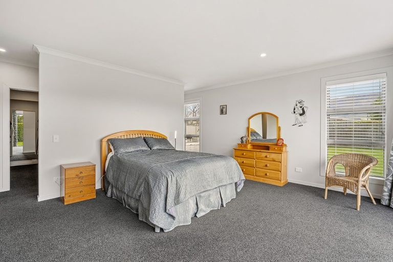 Photo of property in 15 De Bettencor Place, Mount Pisa, Cromwell, 9383