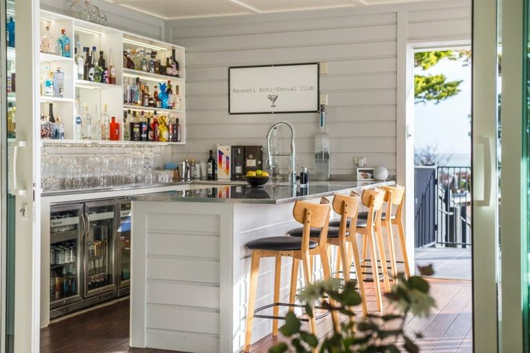 Photo of property in 71 Matatua Road, Raumati Beach, Paraparaumu, 5032