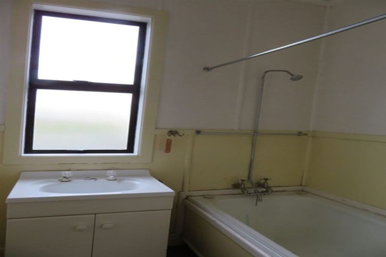 Photo of property in 30 Anzac Street, Gore, 9710