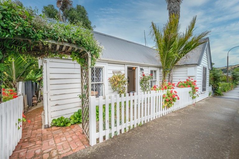 Photo of property in 130 Rue Jolie, Akaroa, 7520