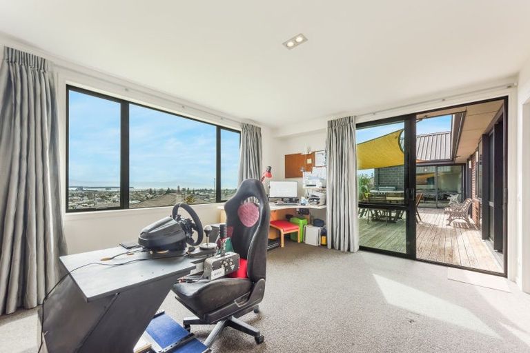 Photo of property in 12 Norfolk Place, Stoke, Nelson, 7011