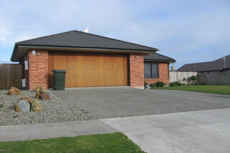 Photo of property in 9 Silkwood Place, Fitzherbert, Palmerston North, 4410