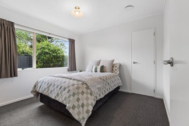 Photo of property in 43 Bouverie Crescent, Flagstaff, Hamilton, 3210