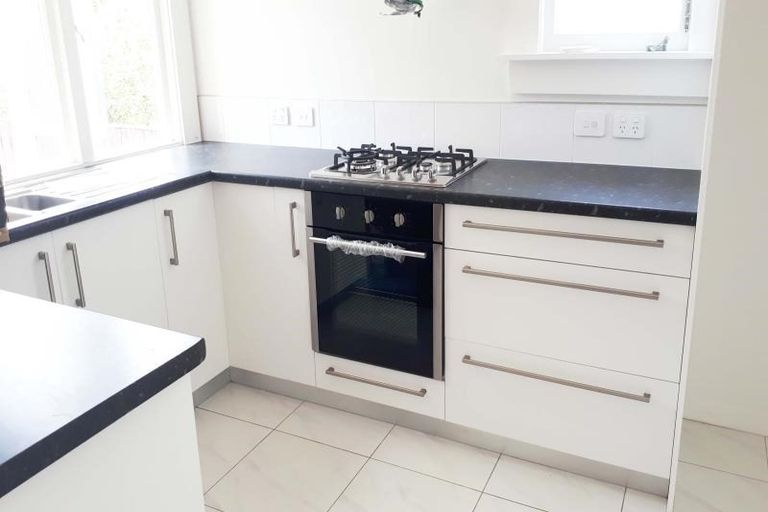 Photo of property in 22 Bulteel Street, New Plymouth, 4310