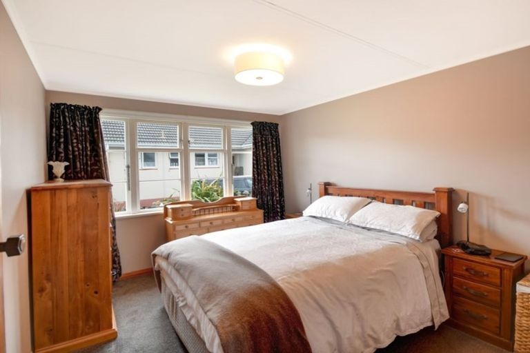 Photo of property in 12 Harlech Street, Oamaru North, Oamaru, 9400