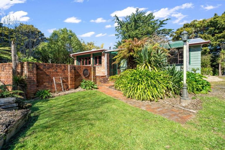 Photo of property in 38 Rakiura Parade, Otatara, Invercargill, 9879