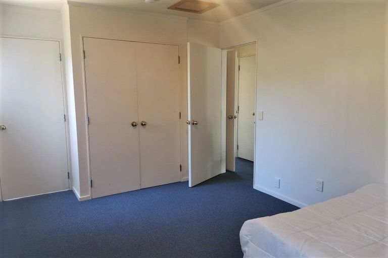 Photo of property in 34 Manaia View Road, One Tree Point, 0118