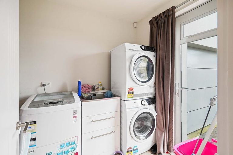 Photo of property in 24 Dinton Street, Russley, Christchurch, 8042