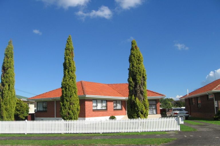 Photo of property in 9 Philip Street, Papatoetoe, Auckland, 2025