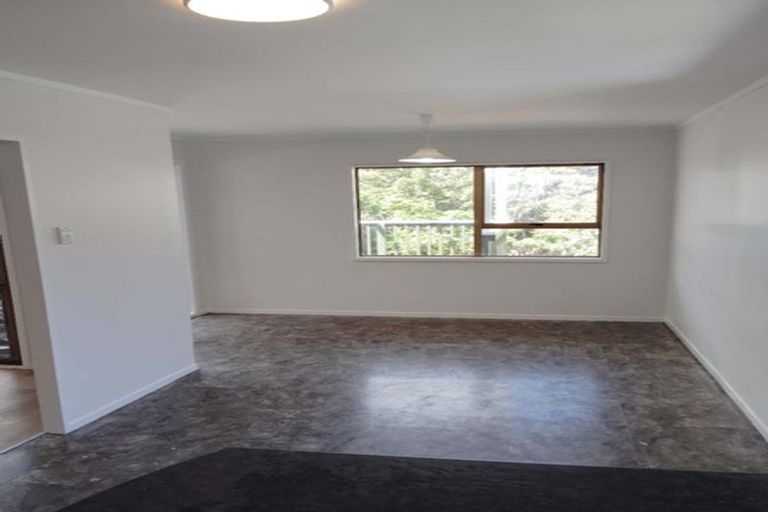 Photo of property in 4 Selwyn Avenue, Glen Eden, Auckland, 0602