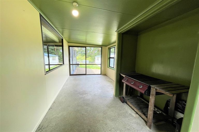 Photo of property in 2132 Tahakopa Valley Road, Tahakopa Valley, Owaka, 9586