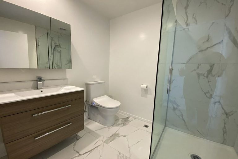 Photo of property in 6/295 Armagh Street, Christchurch Central, Christchurch, 8011