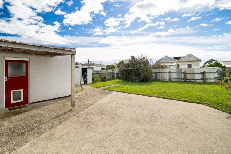 Photo of property in 28 Richmond Street, Forbury, Dunedin, 9012