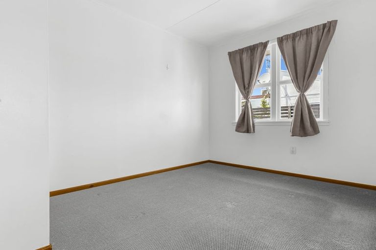 Photo of property in 202a Grove Road, Mayfair, Hastings, 4122