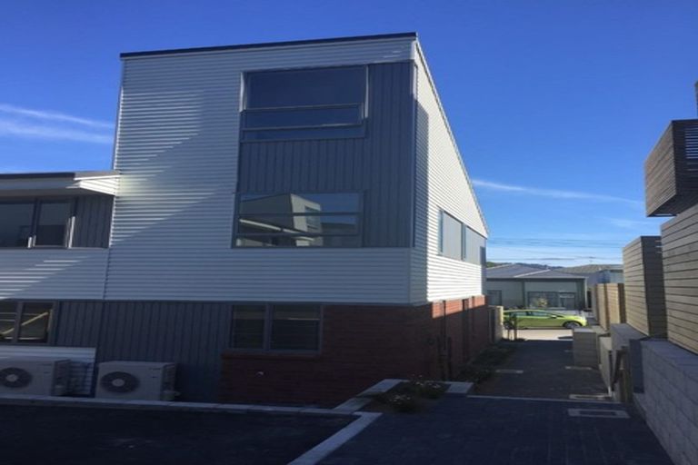 Photo of property in 7/24 Princess Terrace, Newtown, Wellington, 6021