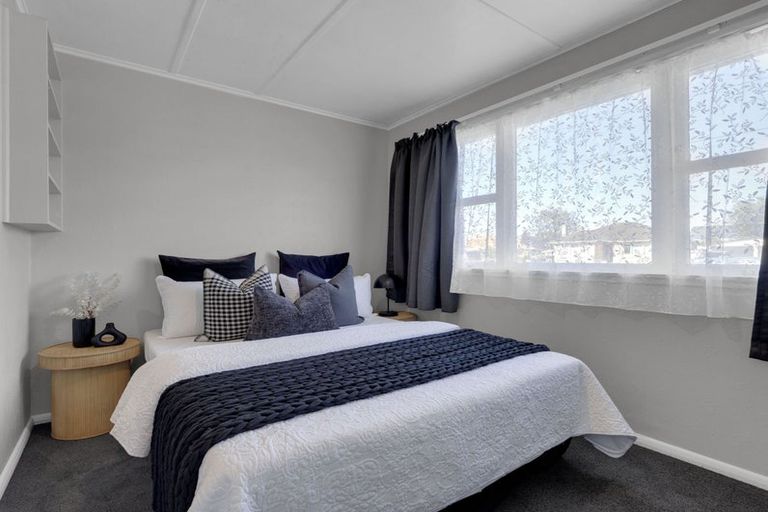 Photo of property in 16 Verel Street, Fairfield, Hamilton, 3214