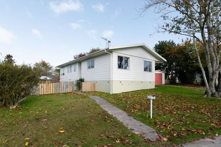 Photo of property in 11 Crawshaw Drive, Nawton, Hamilton, 3200