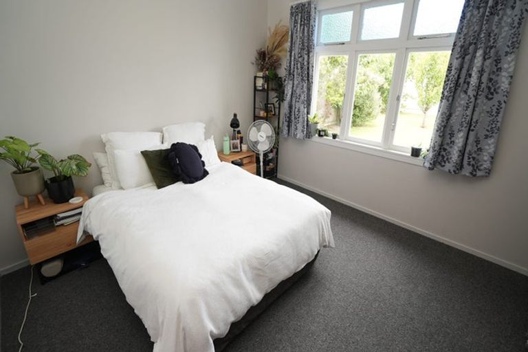 Photo of property in 43 College Street, Awapuni, Palmerston North, 4412