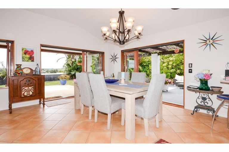 Photo of property in 33 Rarere Terrace, Kerikeri, 0230