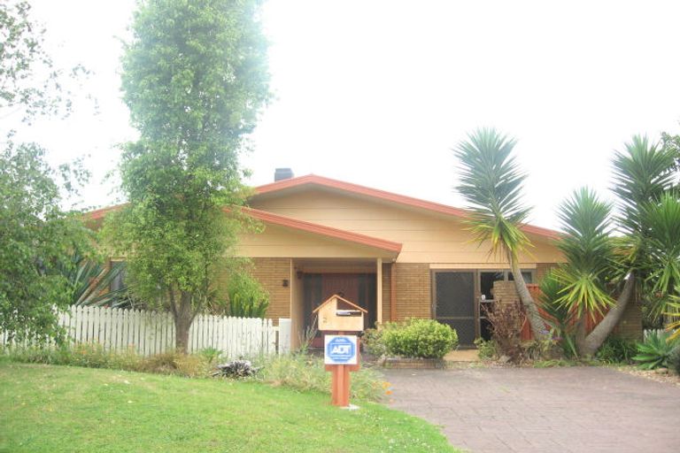 Photo of property in 2 Barnett Place, Te Puke, 3119