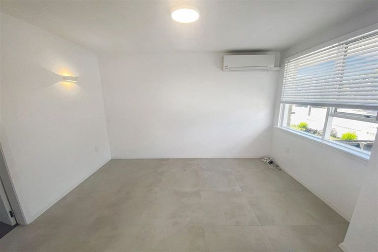Photo of property in 2/80 Oram Avenue, New Brighton, Christchurch, 8061