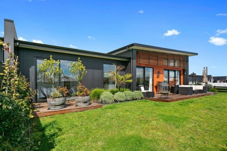 Photo of property in 2b Baxter Michael Crescent, Cambridge, 3434