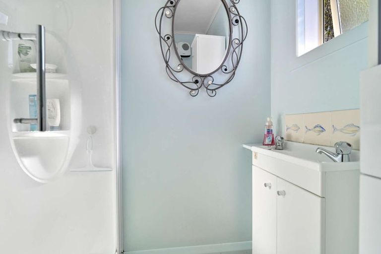 Photo of property in 83 Abbotsford Road, Waipawa, 4210