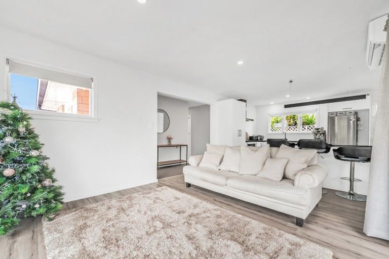 Photo of property in 5 Greenhaven Drive, Burwood, Christchurch, 8083