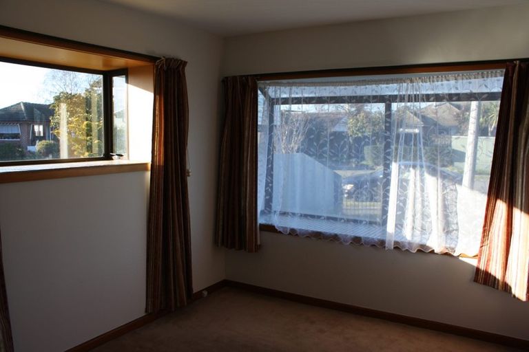 Photo of property in 19 Ontario Place, Wainoni, Christchurch, 8061