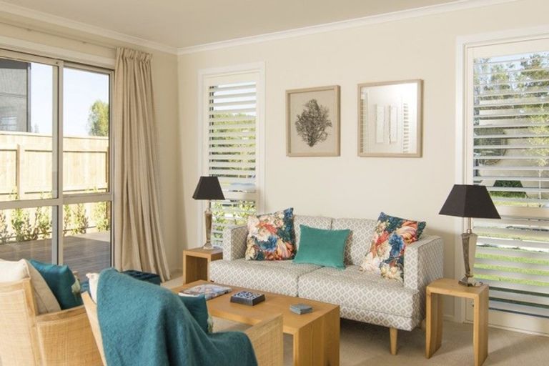 Photo of property in 10 Thoresby Mews, Avonhead, Christchurch, 8042