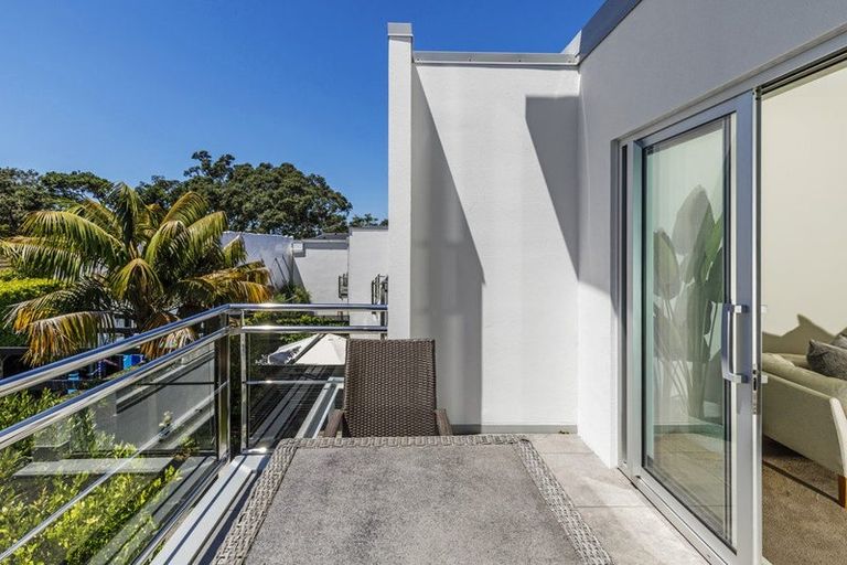 Photo of property in 6/258 Hurstmere Road, Takapuna, Auckland, 0622